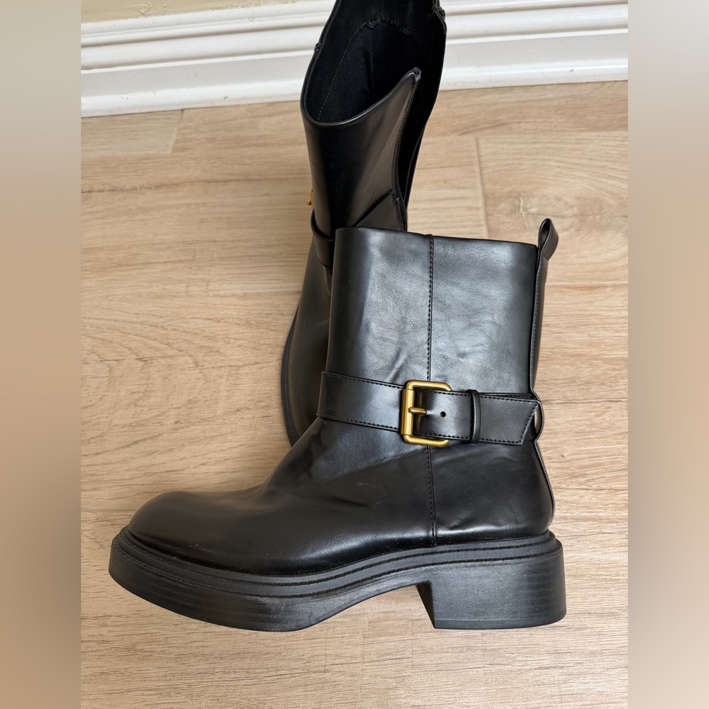 NWT Zara Black Leather Ankle Boots